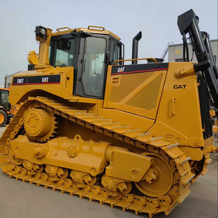 Original Caterpillar Bulldozer Cat D8T Second Hand Bulldozer Caterpillar D8 D6 D7 Originally Made in USA Brazil - Бульдозер: фото 1 Original Caterpillar Bulldozer Cat D8T Second Hand Bulldozer Caterpillar D8 D6 D7 Originally Made in USA Brazil - Бульдозер: фото 1