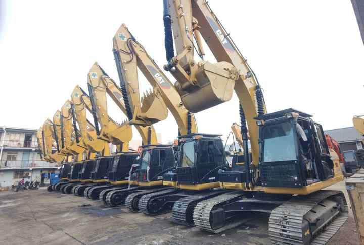 Second Hand Large Excavator CAT 320D 320d2 Caterpillar 20 Ton Used Crawler Excavator Caterpillar 320 Excavators - Экскаватор: фото 2 Second Hand Large Excavator CAT 320D 320d2 Caterpillar 20 Ton Used Crawler Excavator Caterpillar 320 Excavators - Экскаватор: фото 2