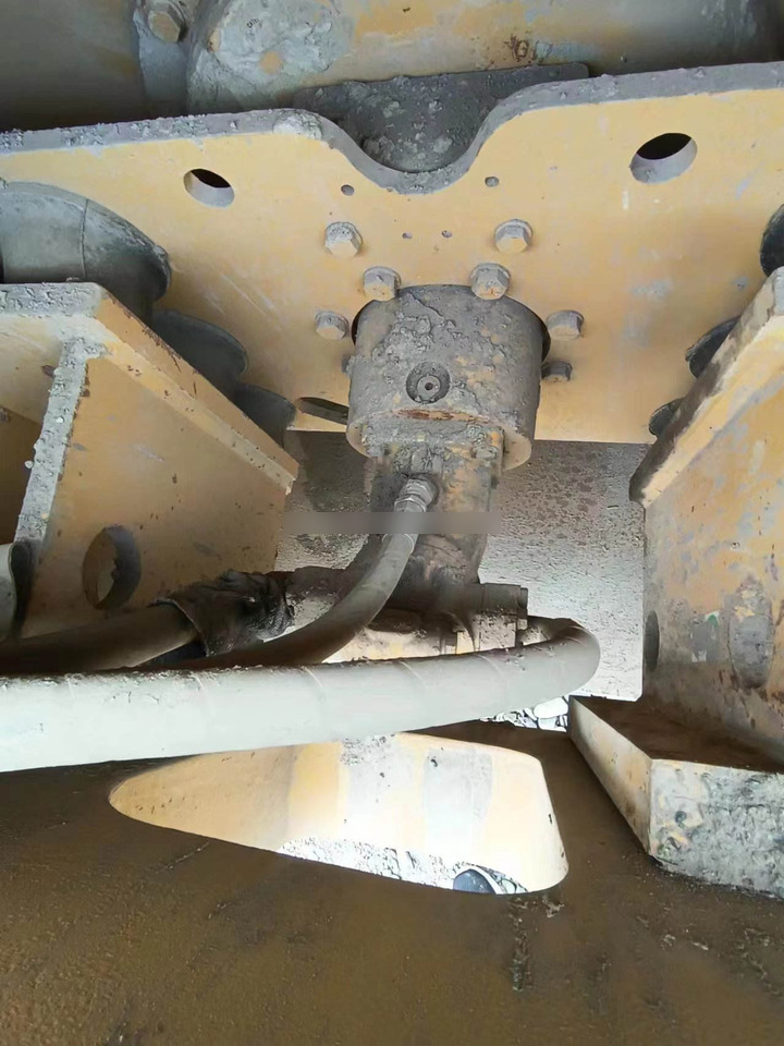 Used CAT CS76XT for sale Second hand caterpillar  roller in good condition high brand quality, affordable and in stock - Компактор: фото 5 Used CAT CS76XT for sale Second hand caterpillar  roller in good condition high brand quality, affordable and in stock - Компактор: фото 5