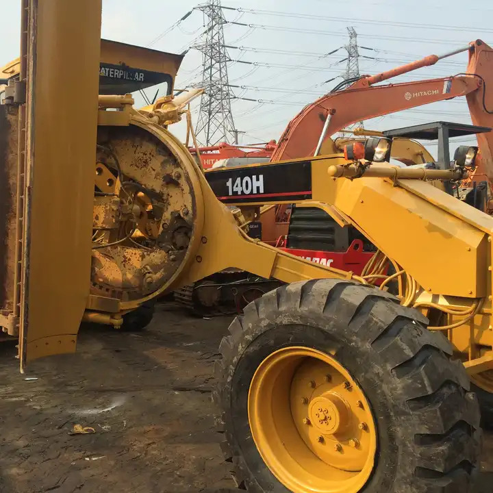 Used Cat 140H motor grader with good condition,USED heavy equipment used motor grader CAT 140H grader - Грейдер: фото 3 Used Cat 140H motor grader with good condition,USED heavy equipment used motor grader CAT 140H grader - Грейдер: фото 3
