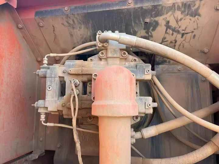 Used Original Korea Doosan 34 Ton Excavator with Cheap Price and Good Condition DOOSAN Dx340LCA Dx225 Dx330 DX360for Sale - Гусеничный экскаватор: фото 4 Used Original Korea Doosan 34 Ton Excavator with Cheap Price and Good Condition DOOSAN Dx340LCA Dx225 Dx330 DX360for Sale - Гусеничный экскаватор: фото 4