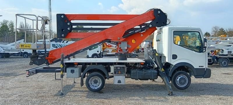 Nissan Cabstar Benelli BA22 - 22 m - Грузовик с подъемником: фото 4 Nissan Cabstar Benelli BA22 - 22 m - Грузовик с подъемником: фото 4