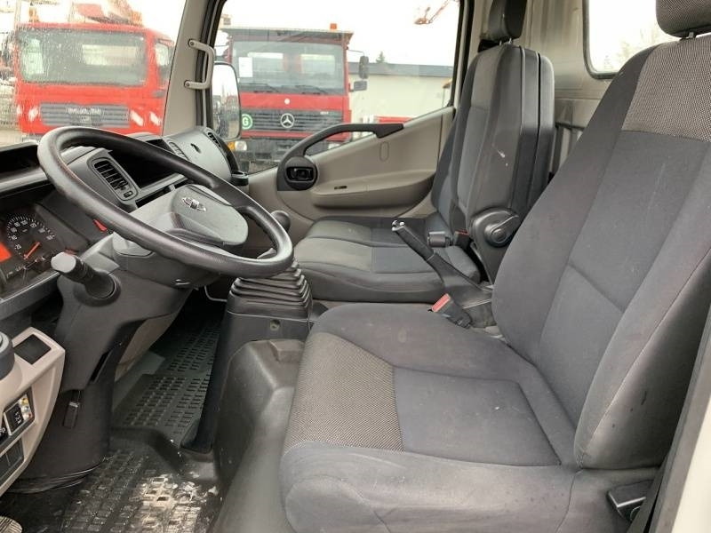 Грузовик с подъемником Nissan Cabstar Benelli BT-18 - 18 m: фото 15