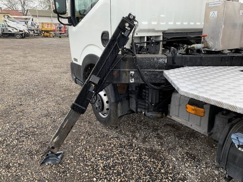 Грузовик с подъемником Nissan Cabstar Benelli BT-18 - 18 m: фото 10