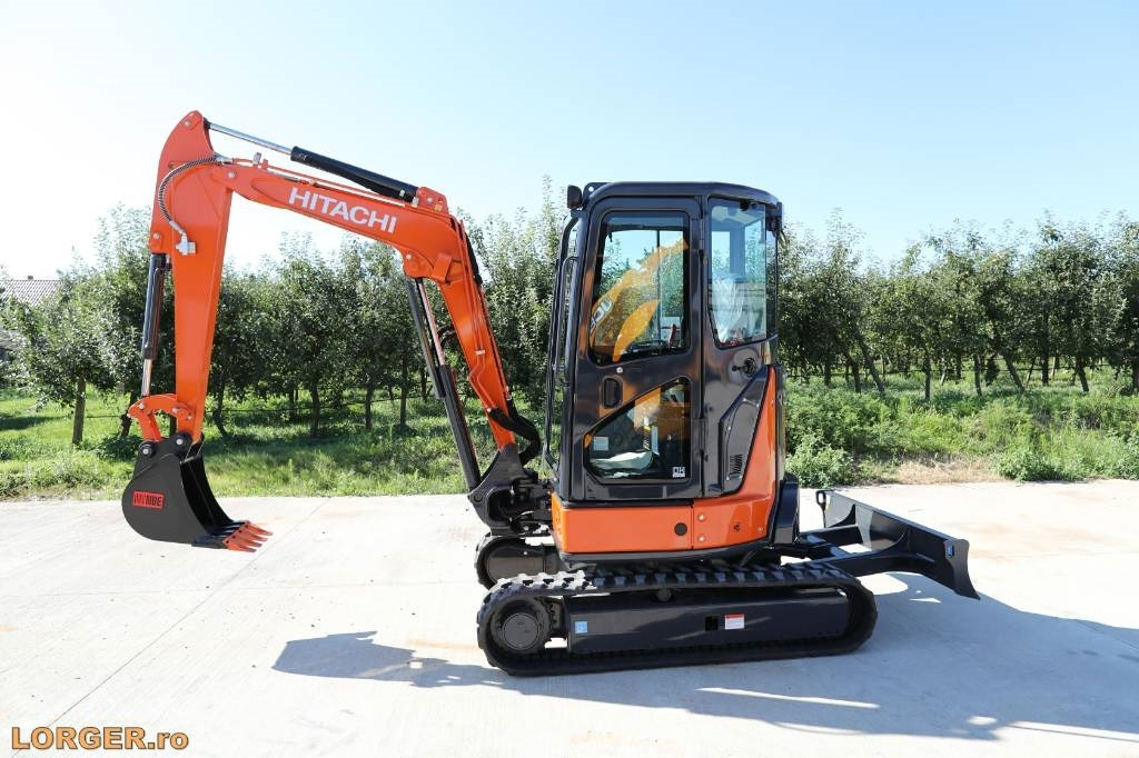 Hitachi ZX 33 U-5A - Мини-экскаватор: фото 1 Hitachi ZX 33 U-5A - Мини-экскаватор: фото 1