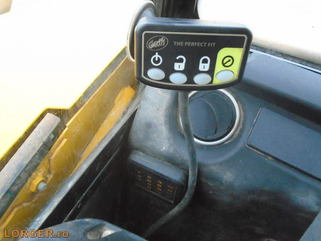 Мини-экскаватор JCB 8055 RTS: фото 11 Мини-экскаватор JCB 8055 RTS: фото 11