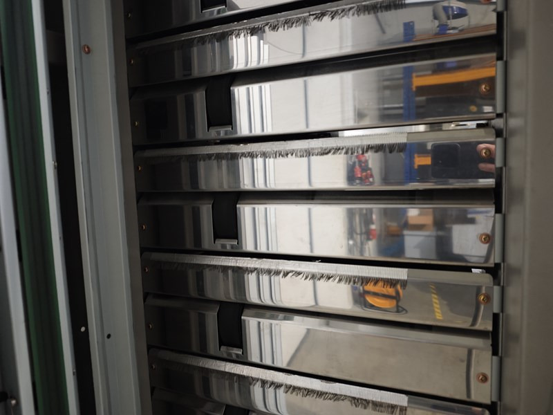 Horizon VAC-100 c | collator | 10 stations | 2005 | 1.17 mio - Печатное оборудование: фото 4 Horizon VAC-100 c | collator | 10 stations | 2005 | 1.17 mio - Печатное оборудование: фото 4