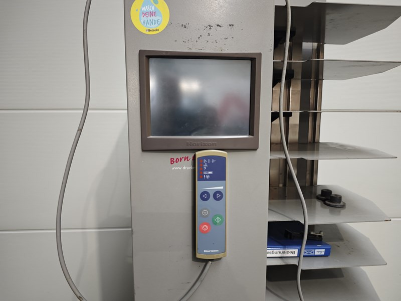 Horizon VAC 100a | 1998 - Печатное оборудование: фото 4 Horizon VAC 100a | 1998 - Печатное оборудование: фото 4