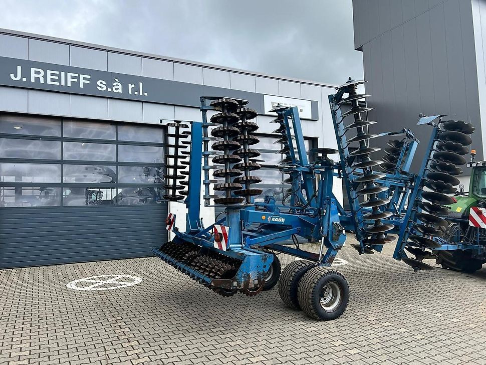 J.Reiff Sarl
Herr Stefan Neukirch - 77 Z.I in den - Дисковая борона: фото 3 J.Reiff Sarl
Herr Stefan Neukirch - 77 Z.I in den - Дисковая борона: фото 3