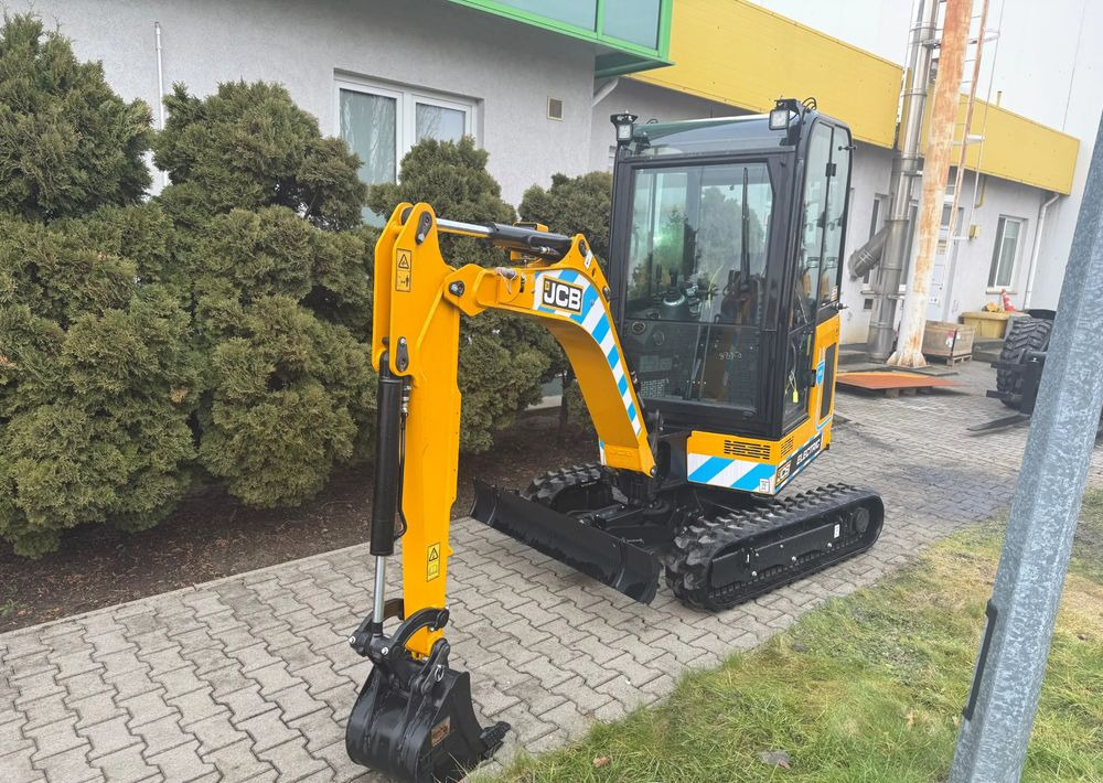 JCB 19C-1E - Мини-экскаватор: фото 2 JCB 19C-1E - Мини-экскаватор: фото 2