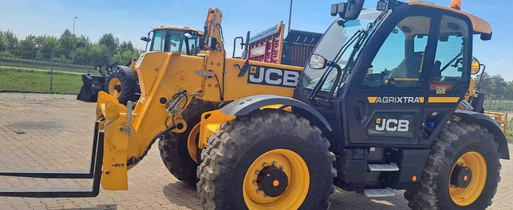 JCB 560-80 - Телескопический погрузчик: фото 3 JCB 560-80 - Телескопический погрузчик: фото 3