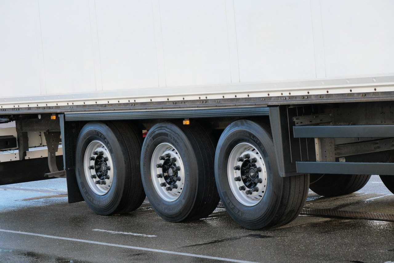 Schmitz Cargobull SKO 24/DOPPELSTOCK / ZURRLEISTE / LASI 12642 XL - Полуприцеп-фургон: фото 5 Schmitz Cargobull SKO 24/DOPPELSTOCK / ZURRLEISTE / LASI 12642 XL - Полуприцеп-фургон: фото 5