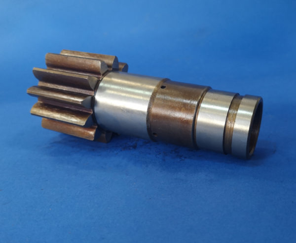 010120A Wałek silnika obrotu Kubota KX41, Bobcat 319 - Поворотный редуктор для Строительной техники: фото 1 010120A Wałek silnika obrotu Kubota KX41, Bobcat 319 - Поворотный редуктор для Строительной техники: фото 1