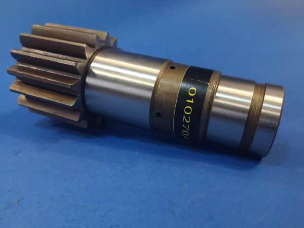 010270A Wałek silnika obrotu Bobcat 320 i 322 - Поворотный редуктор для Строительной техники: фото 1 010270A Wałek silnika obrotu Bobcat 320 i 322 - Поворотный редуктор для Строительной техники: фото 1