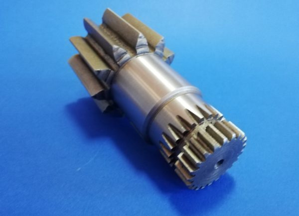 010340A Wałek silnika obrotu JCB 8018 - Поворотный редуктор для Строительной техники: фото 5 010340A Wałek silnika obrotu JCB 8018 - Поворотный редуктор для Строительной техники: фото 5