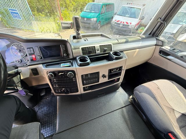 Тентованный грузовик MAN TGM 15.290: фото 11 Тентованный грузовик MAN TGM 15.290: фото 11