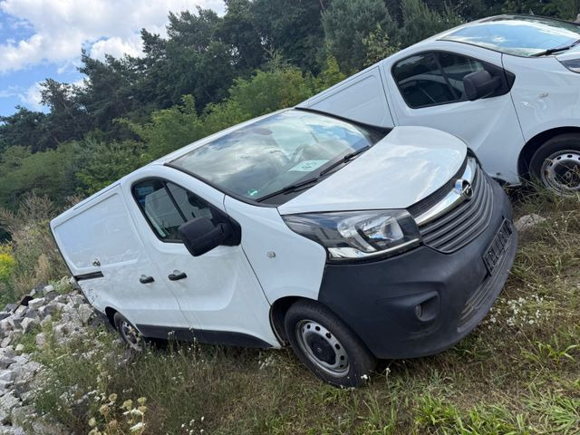 Opel Vivaro B Kasten/Kombi Kasten L1H1 2,7t - Легковой фургон: фото 2 Opel Vivaro B Kasten/Kombi Kasten L1H1 2,7t - Легковой фургон: фото 2