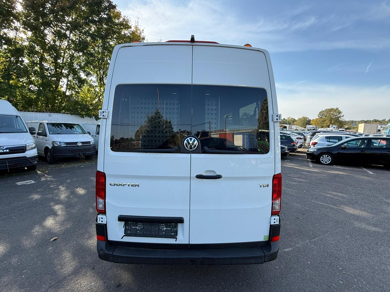 Volkswagen Crafter Kasten Kasten 35 mittellang Hochdach FWD - Пассажирский фургон: фото 4 Volkswagen Crafter Kasten Kasten 35 mittellang Hochdach FWD - Пассажирский фургон: фото 4