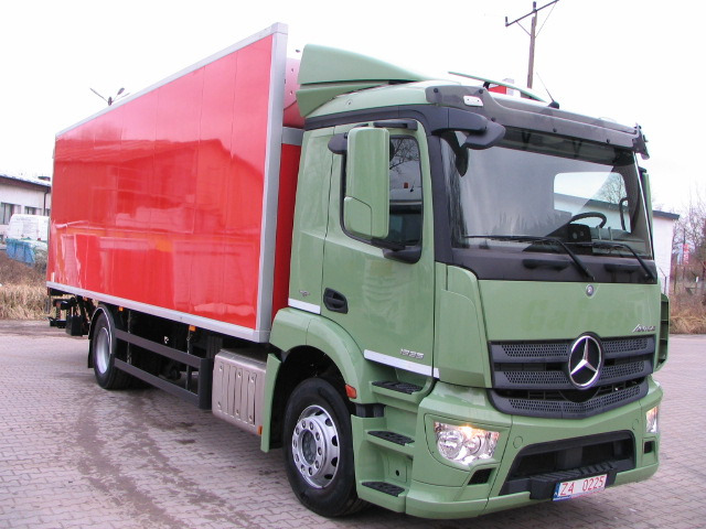 Mercedes-Benz Antos 1835 / Kühlkoffer / Thermoking T-600R / LBW - Рефрижератор: фото 1 Mercedes-Benz Antos 1835 / Kühlkoffer / Thermoking T-600R / LBW - Рефрижератор: фото 1