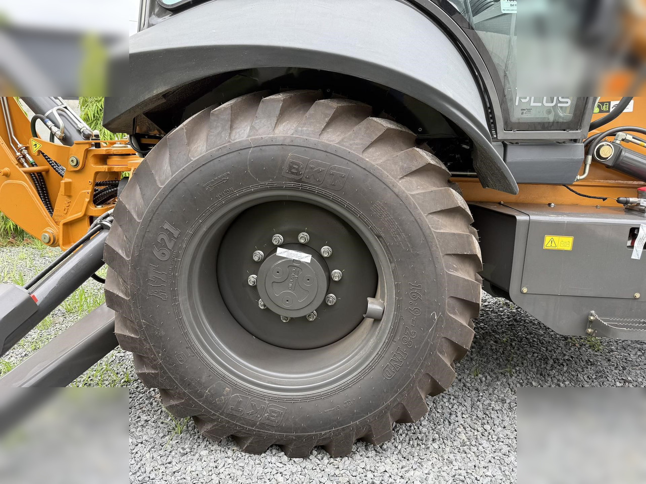 Новый Экскаватор-погрузчик CASE 851NX CP: фото 11 Новый Экскаватор-погрузчик CASE 851NX CP: фото 11