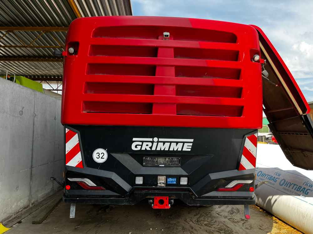 Grimme REXOR 6300 Platinum - Свеклоуборочный комбайн: фото 5 Grimme REXOR 6300 Platinum - Свеклоуборочный комбайн: фото 5