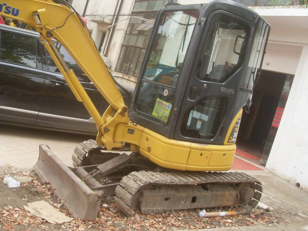 Komatsu PC30MR - Мини-экскаватор: фото 1 Komatsu PC30MR - Мини-экскаватор: фото 1