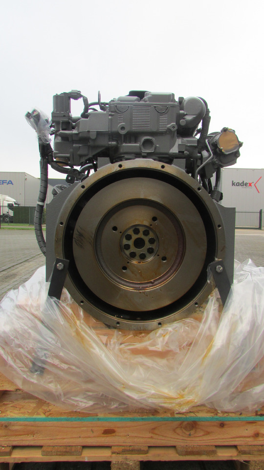 Isuzu SPECIAL PRICE 6HK1XYSA-01 € 22.900,= net ex vat 6HK1XYSS-01 € 22.900,= net ex vat ENGINES for EXCAVATOR HITACHI 4JJ1 - 4HK1 - 6HK1 JCB 4JJ1 - 4HK1 6HK1 CASE 4JJ1 - 4HK1 - 6HK1 - Двигатель для Экскаваторов: фото 3 Isuzu SPECIAL PRICE 6HK1XYSA-01 € 22.900,= net ex vat 6HK1XYSS-01 € 22.900,= net ex vat ENGINES for EXCAVATOR HITACHI 4JJ1 - 4HK1 - 6HK1 JCB 4JJ1 - 4HK1 6HK1 CASE 4JJ1 - 4HK1 - 6HK1 - Двигатель для Экскаваторов: фото 3