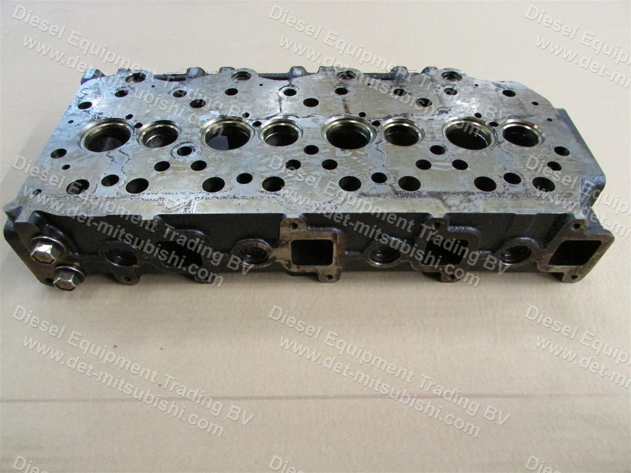 MITSUBISHI HEAD ASM; CYLINDER D04EG (W/O VALVES) - Головка блока для Промышленного оборудования: фото 3 MITSUBISHI HEAD ASM; CYLINDER D04EG (W/O VALVES) - Головка блока для Промышленного оборудования: фото 3