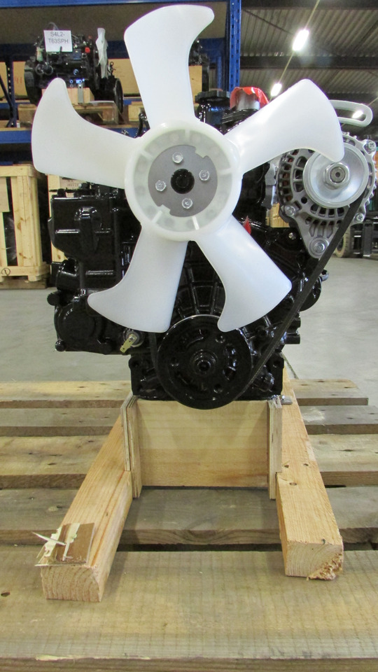 Mitsubishi New engine L3E-Z564SPH stage 5 + PTO - Двигатель для Экскаваторов: фото 3 Mitsubishi New engine L3E-Z564SPH stage 5 + PTO - Двигатель для Экскаваторов: фото 3