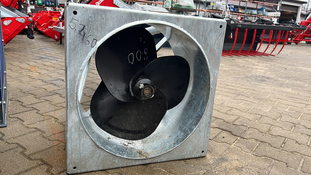 METAL-TECHNIK Güllermixer / Slurry agitator / Agitateur de lisier / Miscelatore / Смеситель жидкого удобрения / Mieszadło do gnojowicy 5,4 m - Техника для внесения удобрений: фото 2 METAL-TECHNIK Güllermixer / Slurry agitator / Agitateur de lisier / Miscelatore / Смеситель жидкого удобрения / Mieszadło do gnojowicy 5,4 m - Техника для внесения удобрений: фото 2
