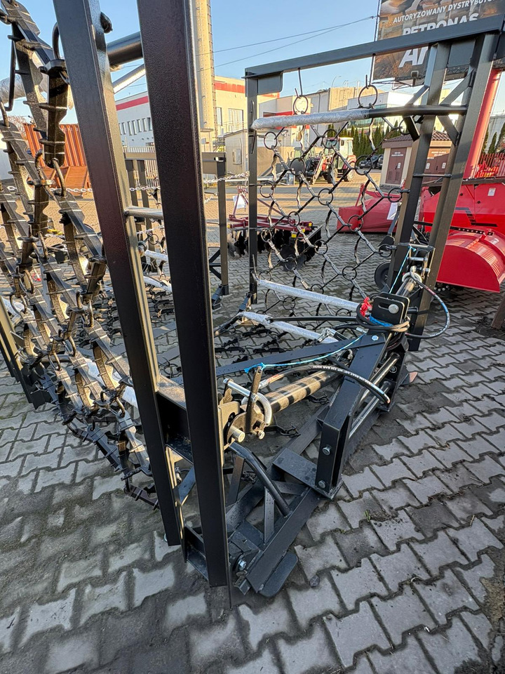 Metal-Technik Wiesenegge / Meadow harrow / Herse de prairie / Strigliatrice / Lanza de prado / Полевая волокуша / Włóka łąkowa 6 m - Луговая борона: фото 4 Metal-Technik Wiesenegge / Meadow harrow / Herse de prairie / Strigliatrice / Lanza de prado / Полевая волокуша / Włóka łąkowa 6 m - Луговая борона: фото 4