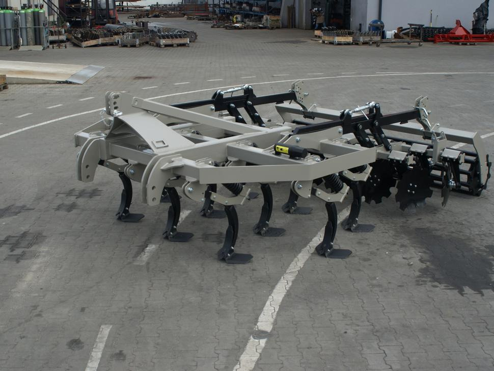 ROLEX Flügelschargrubber / No-till cultivator / Dechaumeur à dents / Aratri stoppiatori / Cultivador sin labranza / Культиватор No-till / Kultywator bezorkowy 3 m - Культиватор: фото 1 ROLEX Flügelschargrubber / No-till cultivator / Dechaumeur à dents / Aratri stoppiatori / Cultivador sin labranza / Культиватор No-till / Kultywator bezorkowy 3 m - Культиватор: фото 1