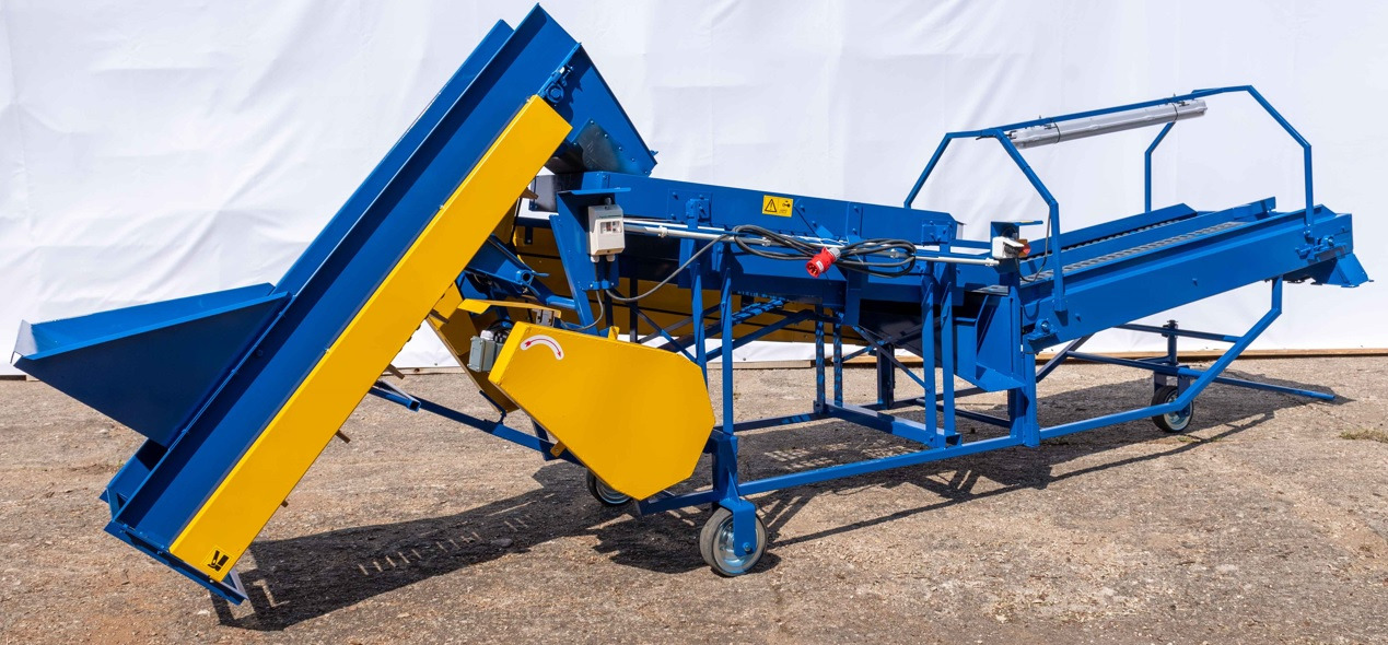 ROLMET Kartoffelsortierer / Potato sorting machine / Trieuse de pomme de terre / Selezionatrice per patate / Clasificador de patatas / Картофелесортировочная машина / Sortownik do ziemniaków M614/2 - Картофельная техника: фото 1 ROLMET Kartoffelsortierer / Potato sorting machine / Trieuse de pomme de terre / Selezionatrice per patate / Clasificador de patatas / Картофелесортировочная машина / Sortownik do ziemniaków M614/2 - Картофельная техника: фото 1
