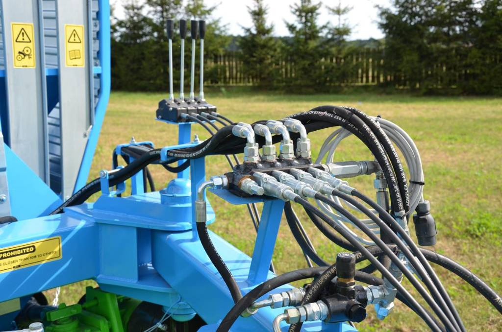 ZAMET Mähladewagen / Green forage mower / Remorque autochargeuse / Remolque autocargable / Самозагружающийся прицеп с косилкой / Przyczepa samozaładowcza z kosiarką bębnową T635/3 в лизинг ZAMET Mähladewagen / Green forage mower / Remorque autochargeuse / Remolque autocargable / Самозагружающийся прицеп с косилкой / Przyczepa samozaładowcza z kosiarką bębnową T635/3: фото 19