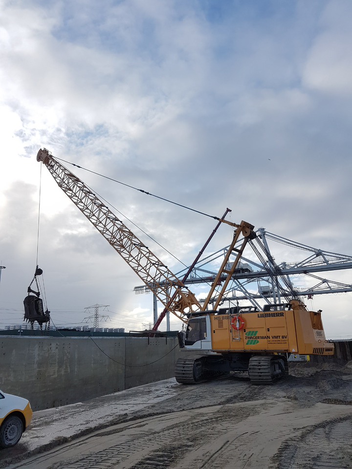 Liebherr HS 885 HD - Гусеничный кран: фото 1 Liebherr HS 885 HD - Гусеничный кран: фото 1