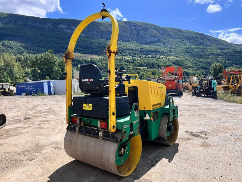 Ammann COMPACTEUR AV26-2 ROULEAU TANDEM VIBRANT ARTICULÉ - Каток тротуарный: фото 4 Ammann COMPACTEUR AV26-2 ROULEAU TANDEM VIBRANT ARTICULÉ - Каток тротуарный: фото 4