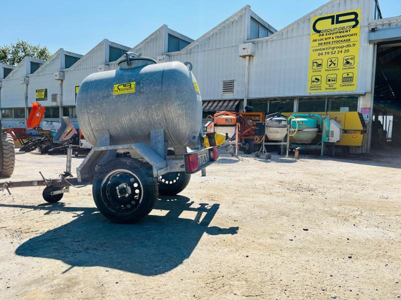 Cuve 500L sur remorque TR0500L - Тоннелепроходческий комплекс, Прицеп-цистерна: фото 3 Cuve 500L sur remorque TR0500L - Тоннелепроходческий комплекс, Прицеп-цистерна: фото 3