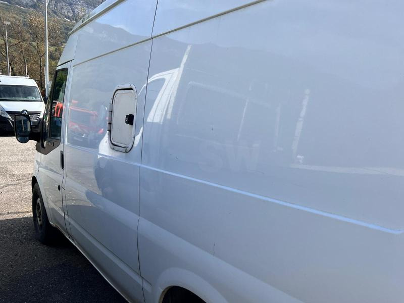 Ford Transit 2,2L TDCI 140cv Moteur HS - Легковой фургон: фото 5 Ford Transit 2,2L TDCI 140cv Moteur HS - Легковой фургон: фото 5