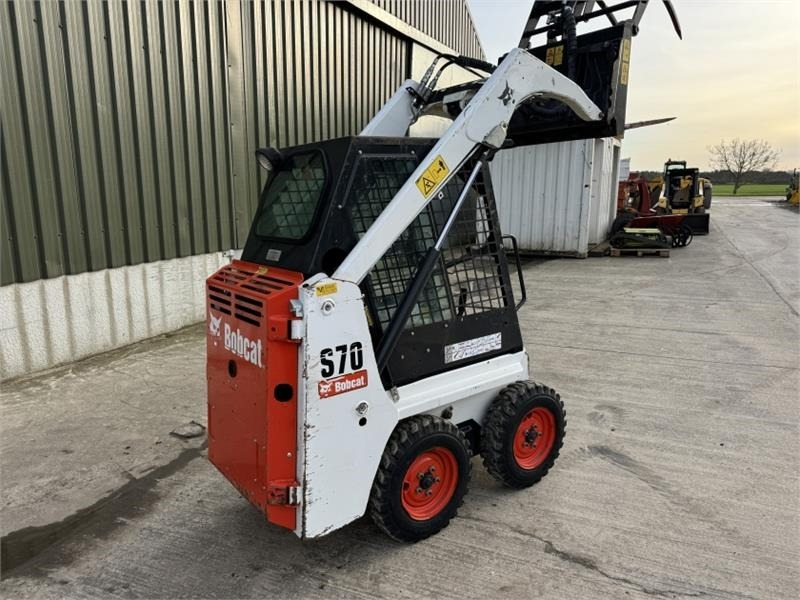 Bobcat S70 Skid Steer - Мини-погрузчик с бортовым поворотом: фото 5 Bobcat S70 Skid Steer - Мини-погрузчик с бортовым поворотом: фото 5