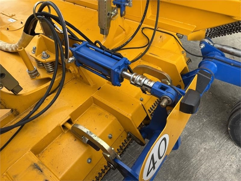 Косилка-измельчитель/ Мульчер Bomford Triwing 6000 Topper: фото 11 Косилка-измельчитель/ Мульчер Bomford Triwing 6000 Topper: фото 11