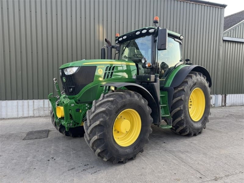 John Deere 6215R Command Pro **Ultimate Edition**Front PTO** - Трактор: фото 1 John Deere 6215R Command Pro **Ultimate Edition**Front PTO** - Трактор: фото 1