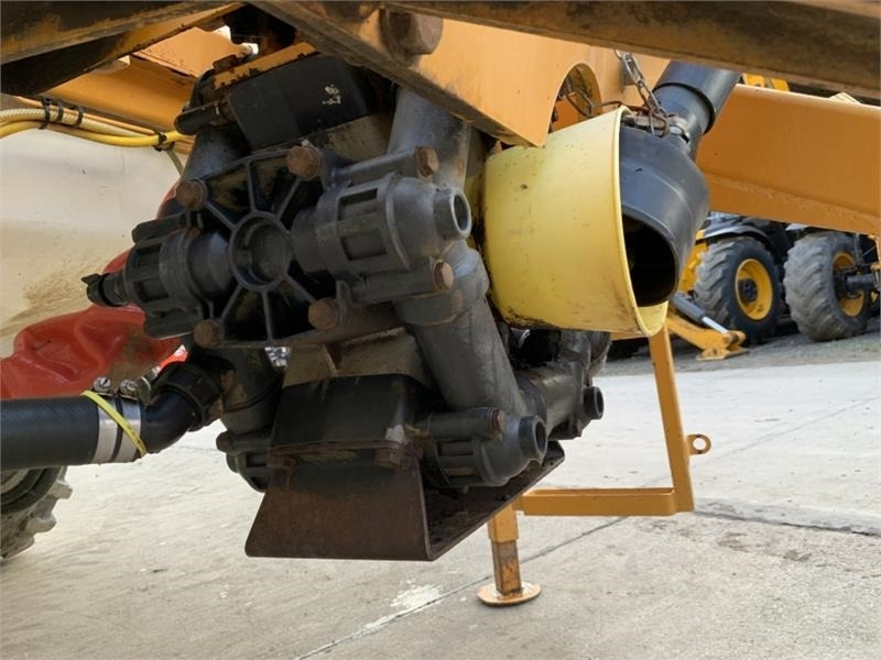 Навесной опрыскиватель Knight 28m 3800L Trailed Sprayer **Video Below**: фото 24 Навесной опрыскиватель Knight 28m 3800L Trailed Sprayer **Video Below**: фото 24