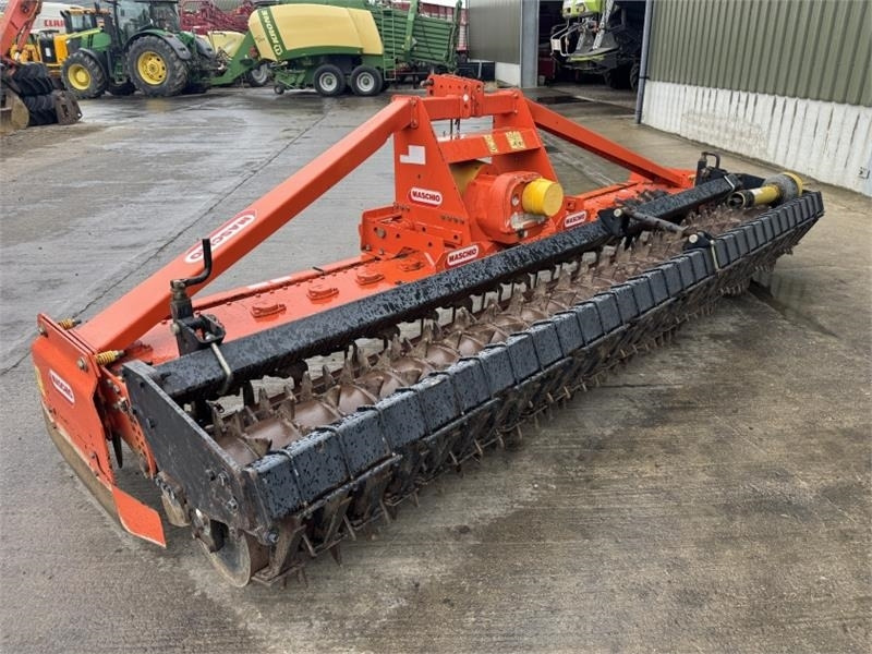 Maschio Machio 4m Powerharrow - Почвофреза: фото 3 Maschio Machio 4m Powerharrow - Почвофреза: фото 3