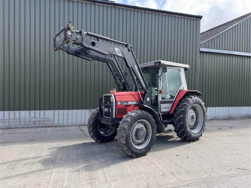 Massey Ferguson 3075 Dynashift *Low Hours* - Трактор: фото 1 Massey Ferguson 3075 Dynashift *Low Hours* - Трактор: фото 1
