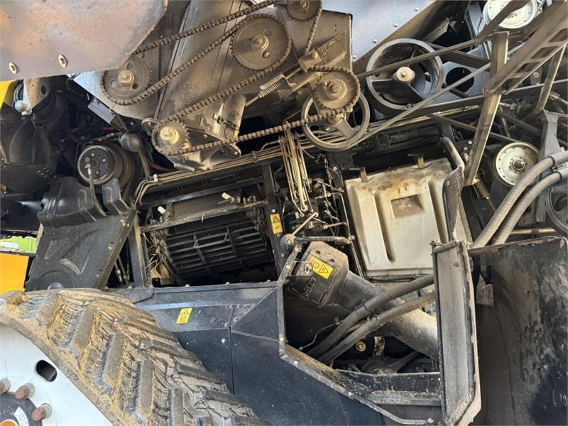 Навесное оборудование для комбайна New Holland CR9080 c/w 30ft Varifeed Header: фото 14 Навесное оборудование для комбайна New Holland CR9080 c/w 30ft Varifeed Header: фото 14