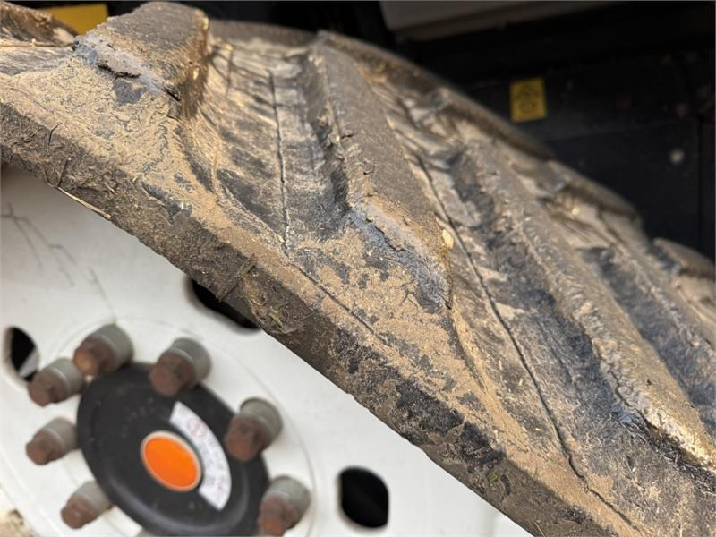 Навесное оборудование для комбайна New Holland CR9080 c/w 30ft Varifeed Header: фото 9 Навесное оборудование для комбайна New Holland CR9080 c/w 30ft Varifeed Header: фото 9