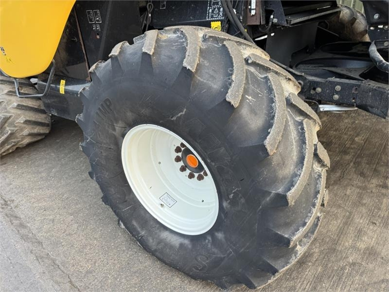 Навесное оборудование для комбайна New Holland CR9080 c/w 30ft Varifeed Header: фото 8 Навесное оборудование для комбайна New Holland CR9080 c/w 30ft Varifeed Header: фото 8