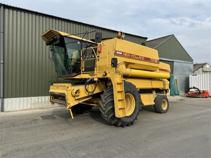 New Holland TX 36 - Навесное оборудование для комбайна: фото 3 New Holland TX 36 - Навесное оборудование для комбайна: фото 3