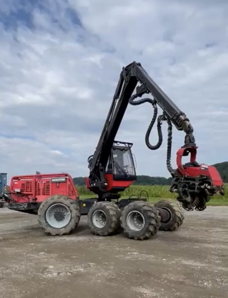 KOMATSU 911.5 / GŁOWICA C93 / CIĄGNIK LEŚNY / SERWISOWANY - Харвестер: фото 1 KOMATSU 911.5 / GŁOWICA C93 / CIĄGNIK LEŚNY / SERWISOWANY - Харвестер: фото 1