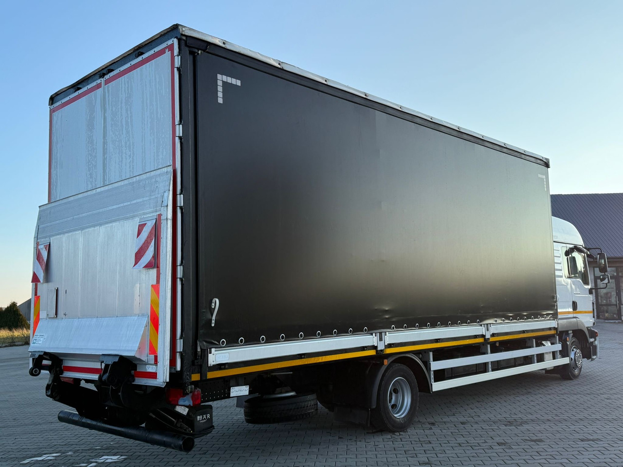MAN TGL 12.250 / BURTO - FIRANKA / WINDA / 18 EUROPALET / SYPIALKA / 2018 ROK - Тентованный грузовик: фото 3 MAN TGL 12.250 / BURTO - FIRANKA / WINDA / 18 EUROPALET / SYPIALKA / 2018 ROK - Тентованный грузовик: фото 3